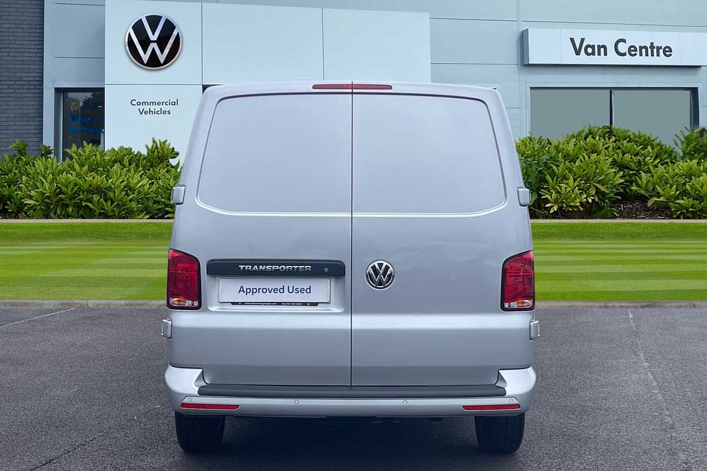 Volkswagen Transporter 2.0TDI (150PS)Eu6 T30 Highline SWB PV