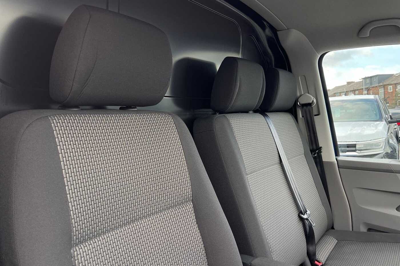 Volkswagen Transporter 2.0TDI 150ps T28 Highline BMT SWB PV DSG