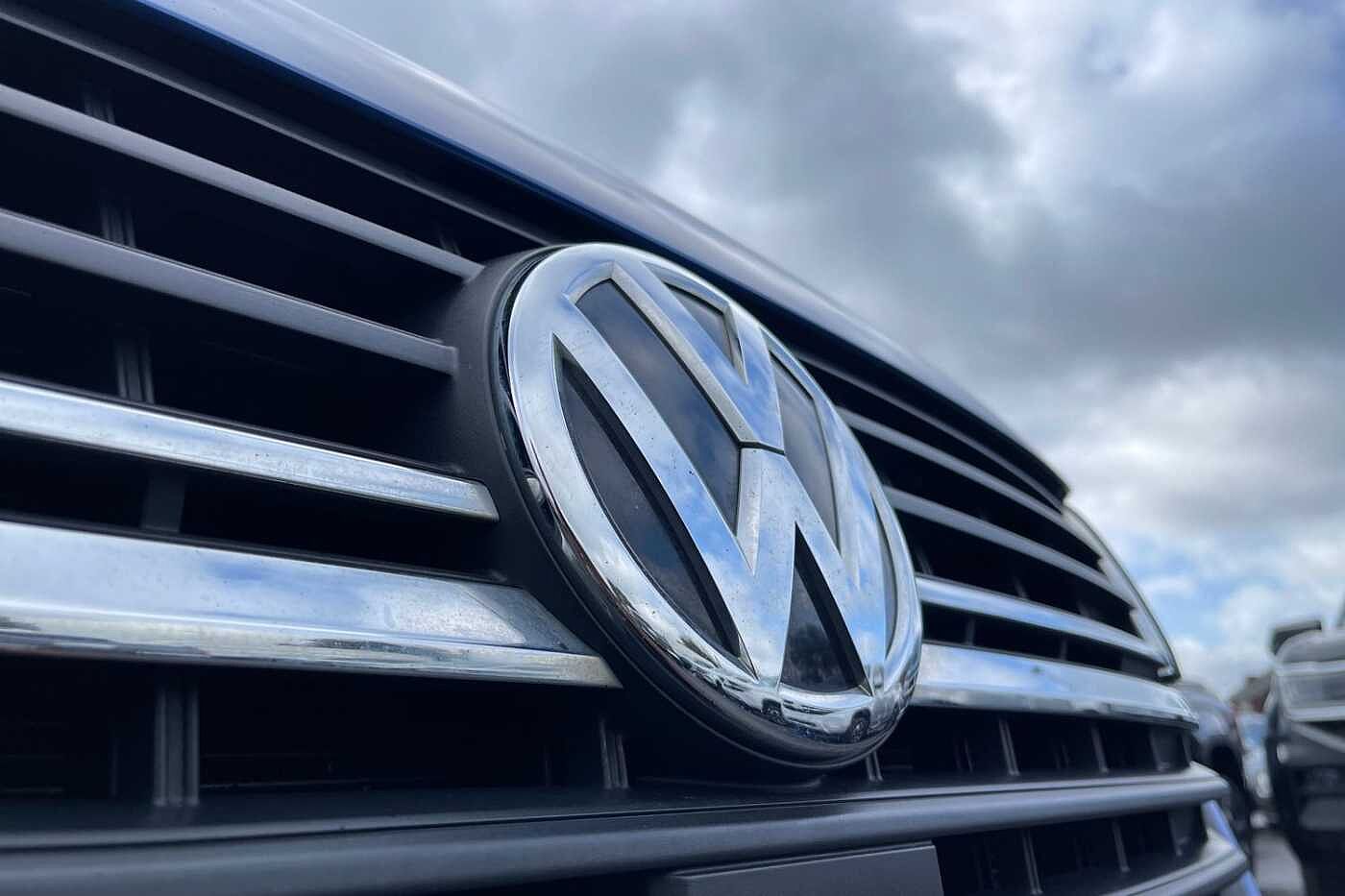 Volkswagen Transporter 2.0TDI 150ps T28 Highline BMT SWB PV DSG