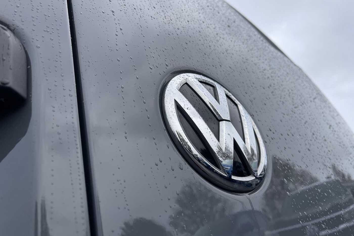 Volkswagen Transporter 2.0TDI 150ps T28 Highline BMT SWB PV