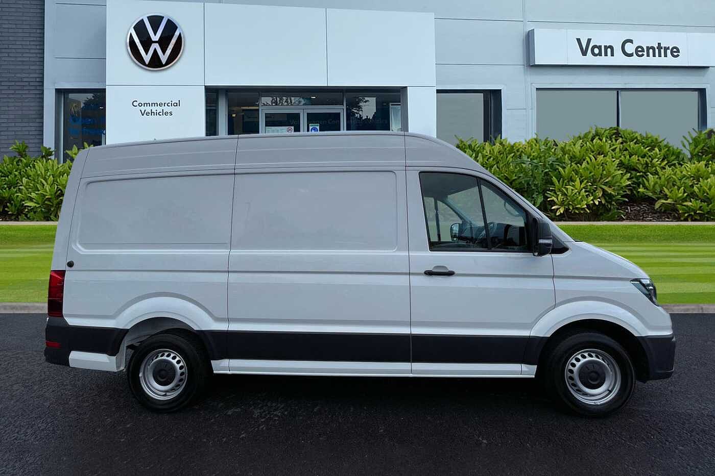 Volkswagen Crafter Cr35 Mwb Diesel Fwd 2.0 TDI 140PS Trendline High Roof Van