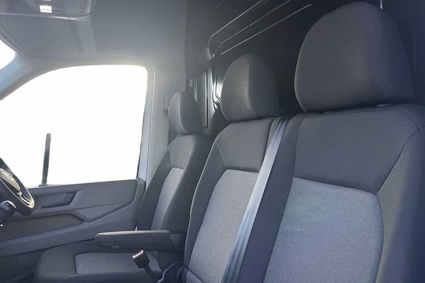Volkswagen Crafter Cr35 Mwb Diesel Fwd 2.0 TDI 140PS Trendline High Roof Van