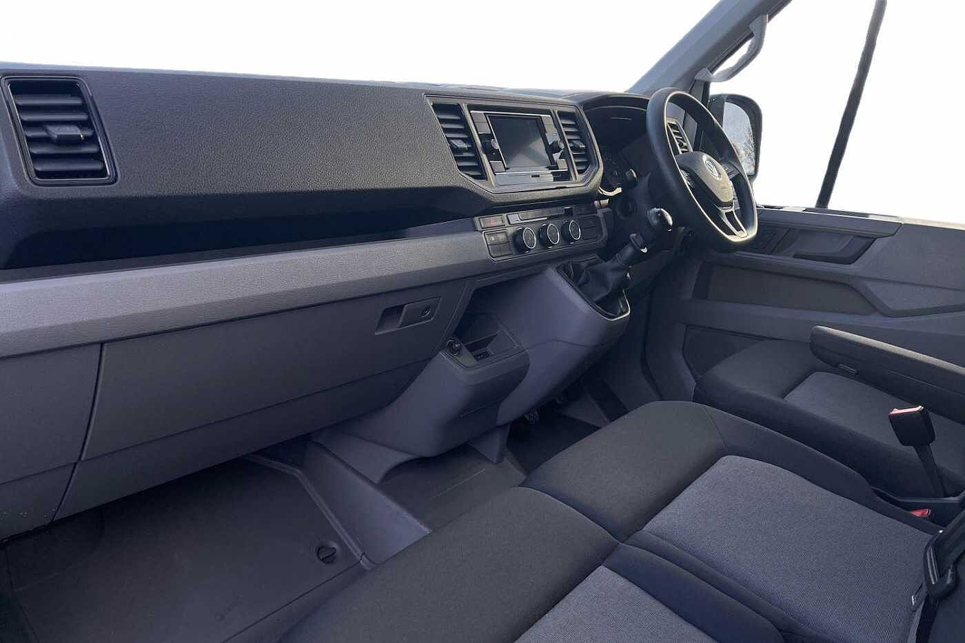 Volkswagen Crafter Cr35 Mwb Diesel Fwd 2.0 TDI 140PS Trendline High Roof Van