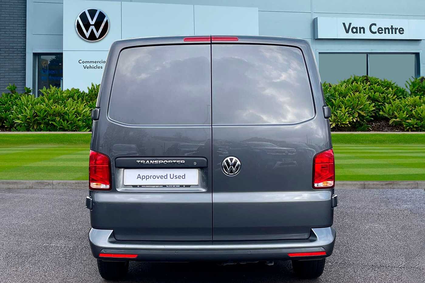 Volkswagen Transporter T28 Swb Diesel 2.0 TDI 110 Highline Van