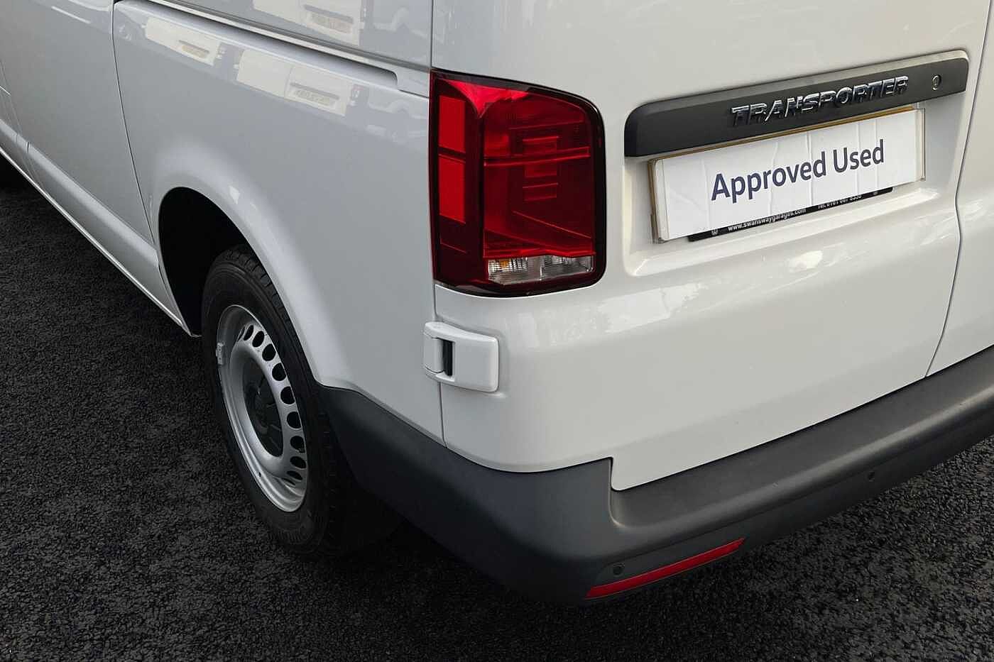 Volkswagen Transporter 2.0TDI 110ps T28 Startline BMT SWB PV