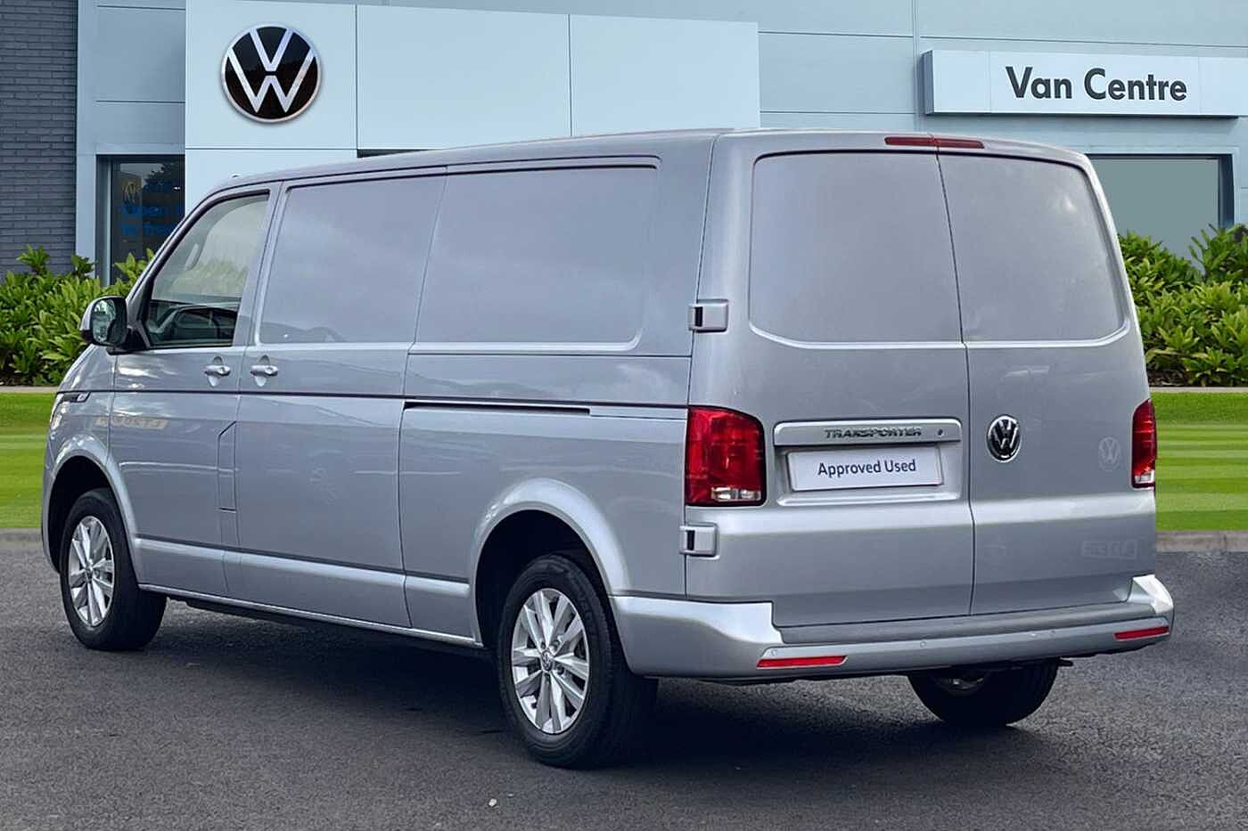 Volkswagen Transporter PV 2.0TDI 110ps T30 Highline BMT LWB