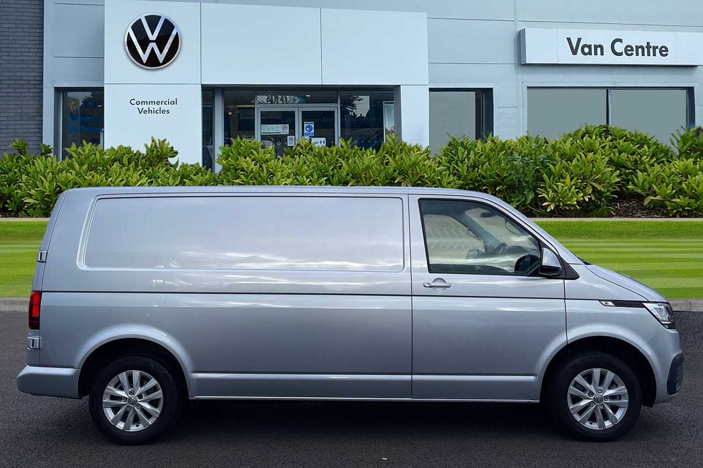 Volkswagen Transporter PV 2.0TDI 110ps T30 Highline BMT LWB