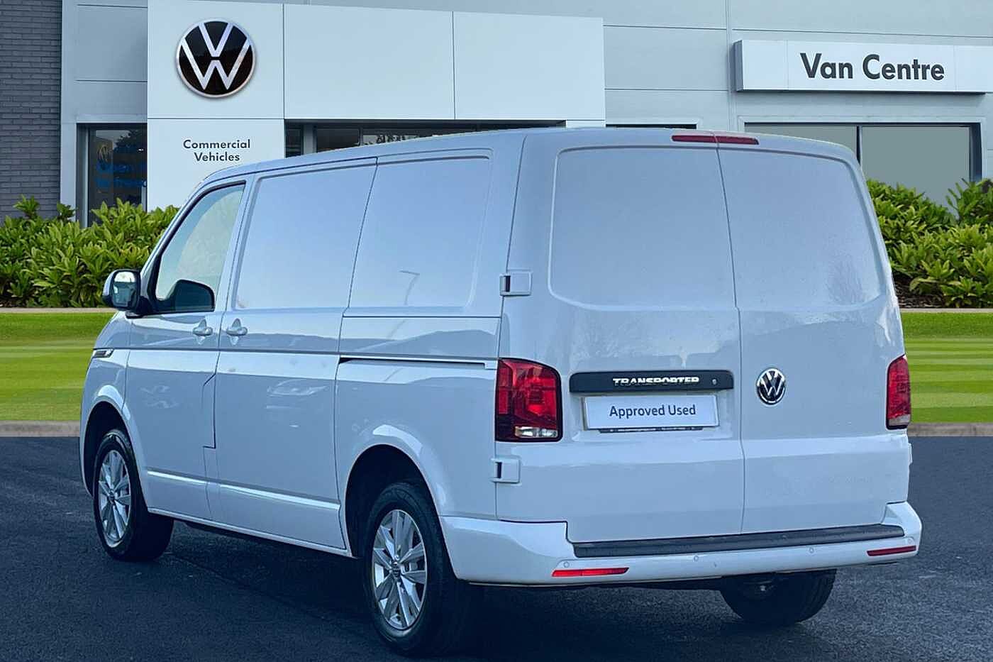 Volkswagen Transporter 2.0TDI 110ps T28 Highline BMT SWB PV
