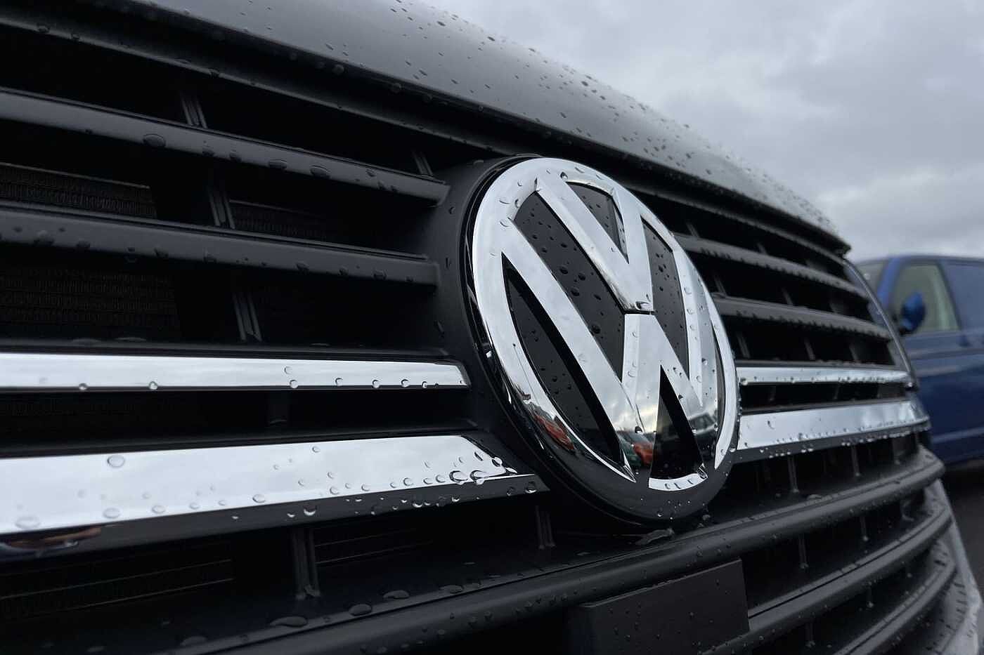 Volkswagen T32 Transporter T32 Kombi LWB 150ps DSG