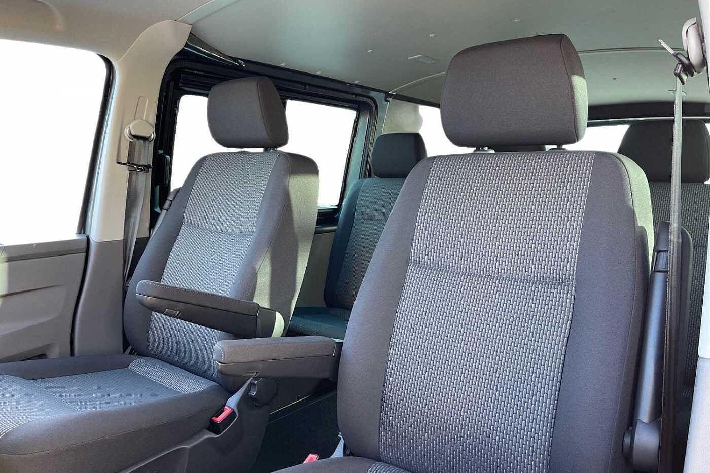 Volkswagen Transporter Kombi 2.0TDI 150 T32 Highline BMT LWB