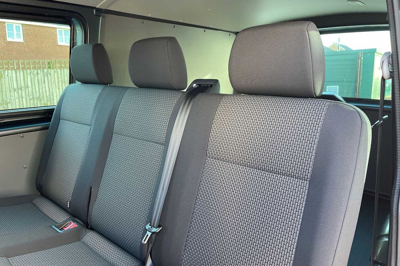 Volkswagen Transporter Kombi 2.0TDI 150 T32 Highline BMT LWB