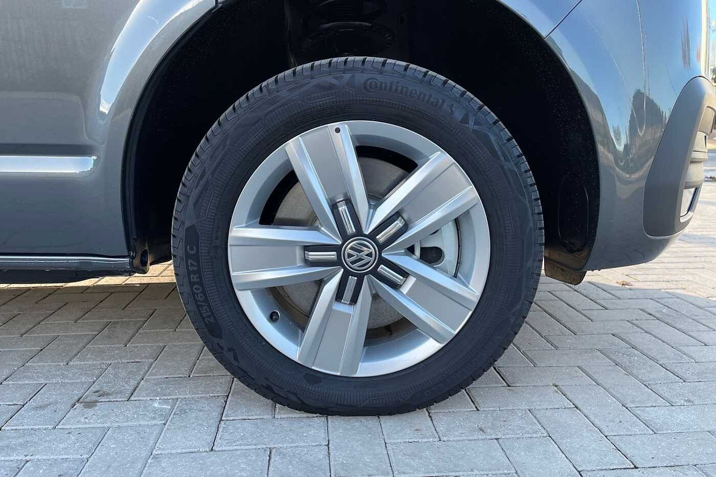 Volkswagen Transporter Kombi 2.0TDI 150 T32 Highline BMT LWB
