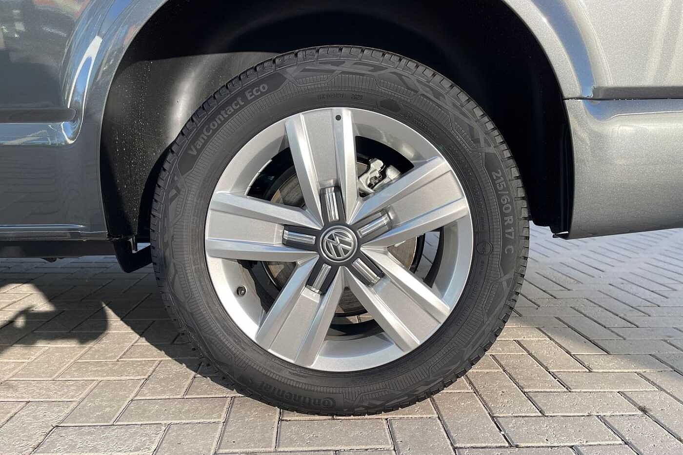 Volkswagen Transporter Kombi 2.0TDI 150 T32 Highline BMT LWB