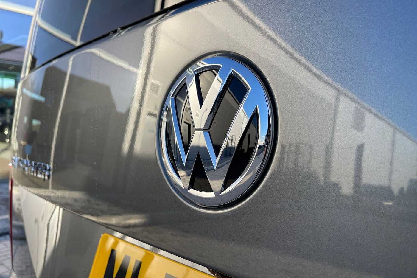Volkswagen Transporter Kombi 2.0TDI 150 T32 Highline BMT LWB