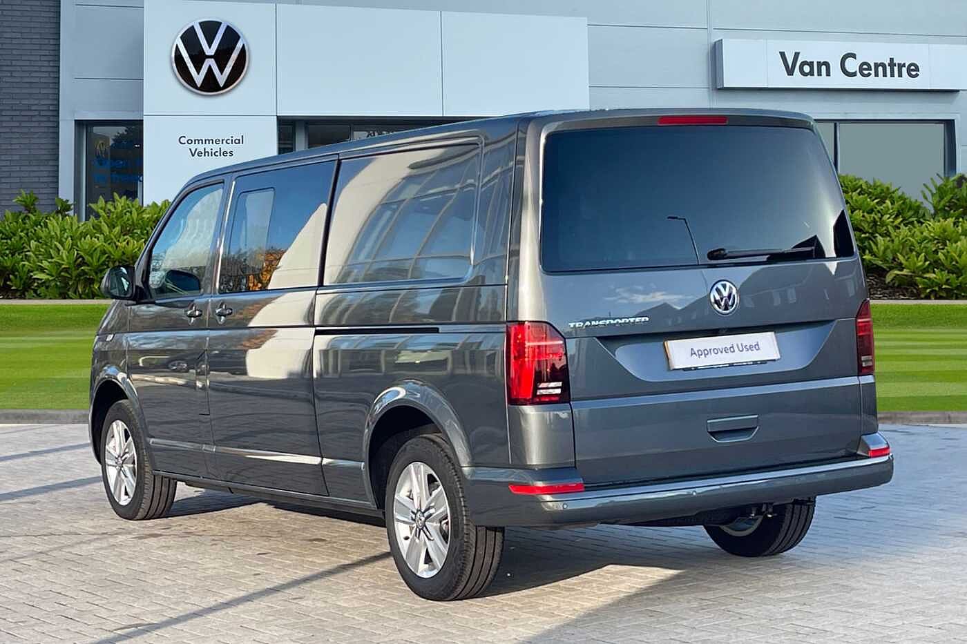 Volkswagen Transporter Kombi 2.0TDI 150 T32 Highline BMT LWB