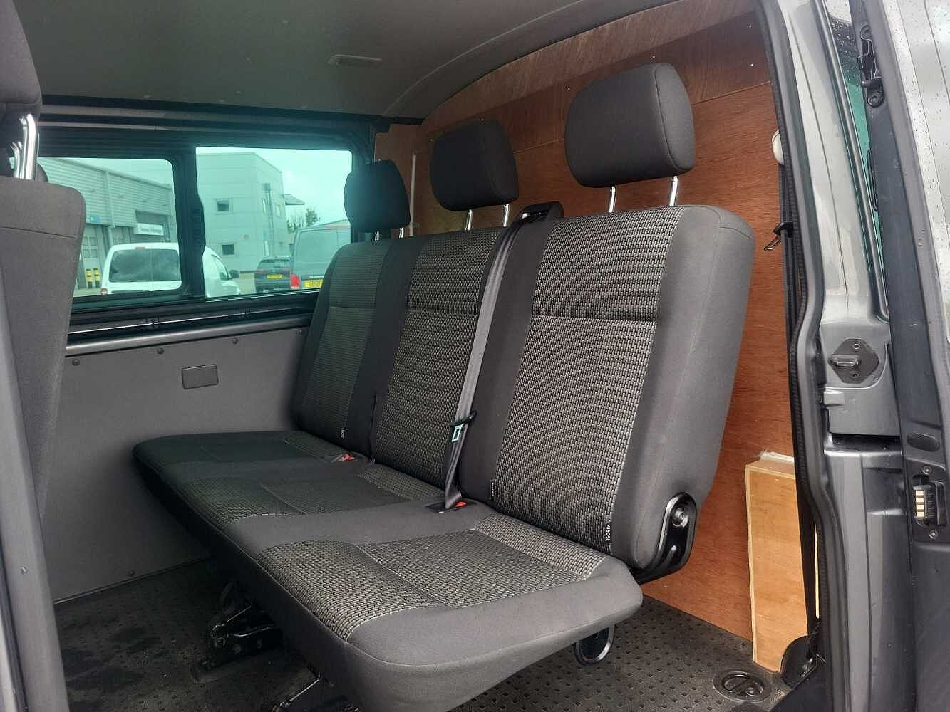Volkswagen Transporter 2.0TDI 110ps Eu6dT-E T30 Highline SWB