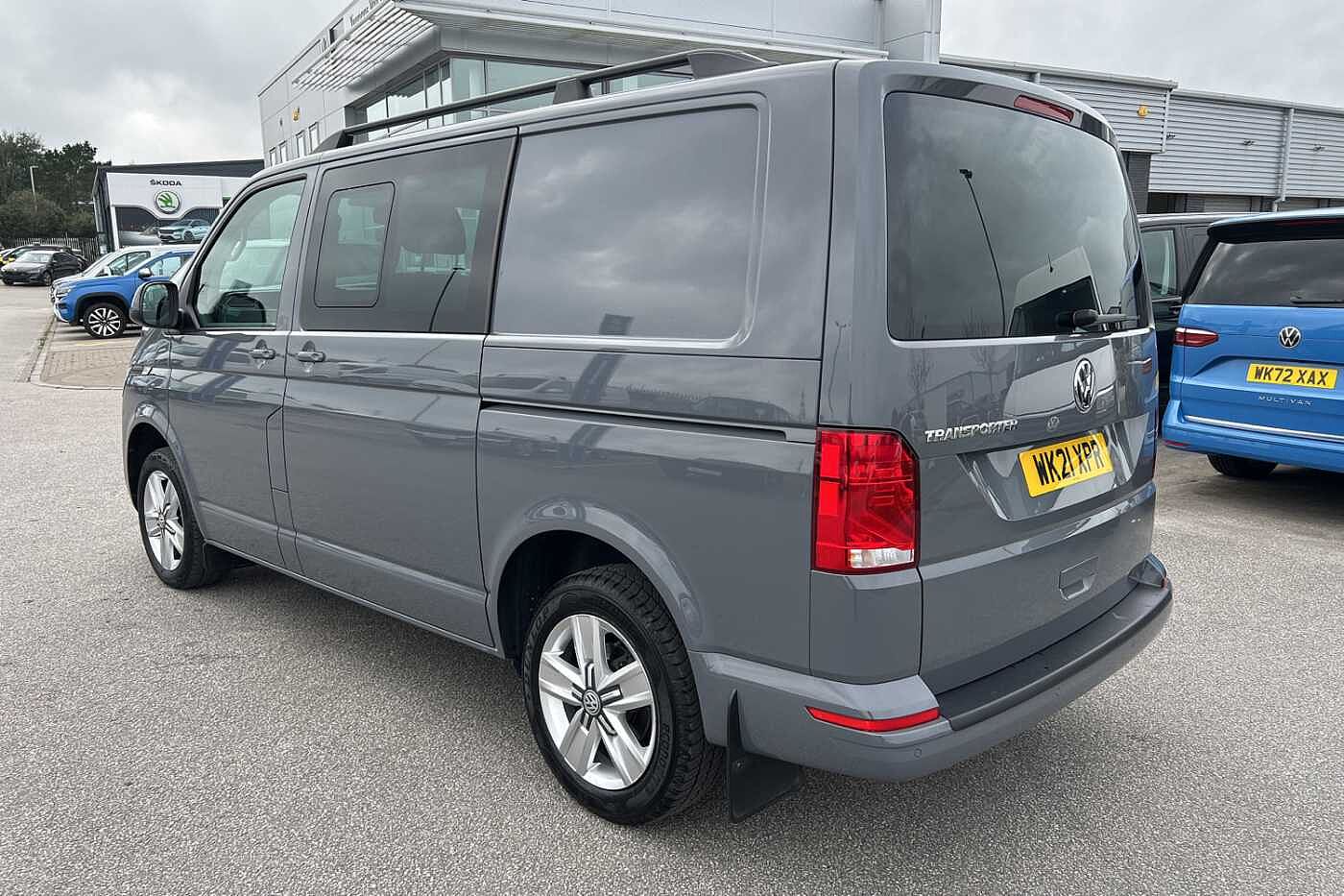 Volkswagen Transporter 2.0BiTDI 204ps T32 Highline SWB DSG