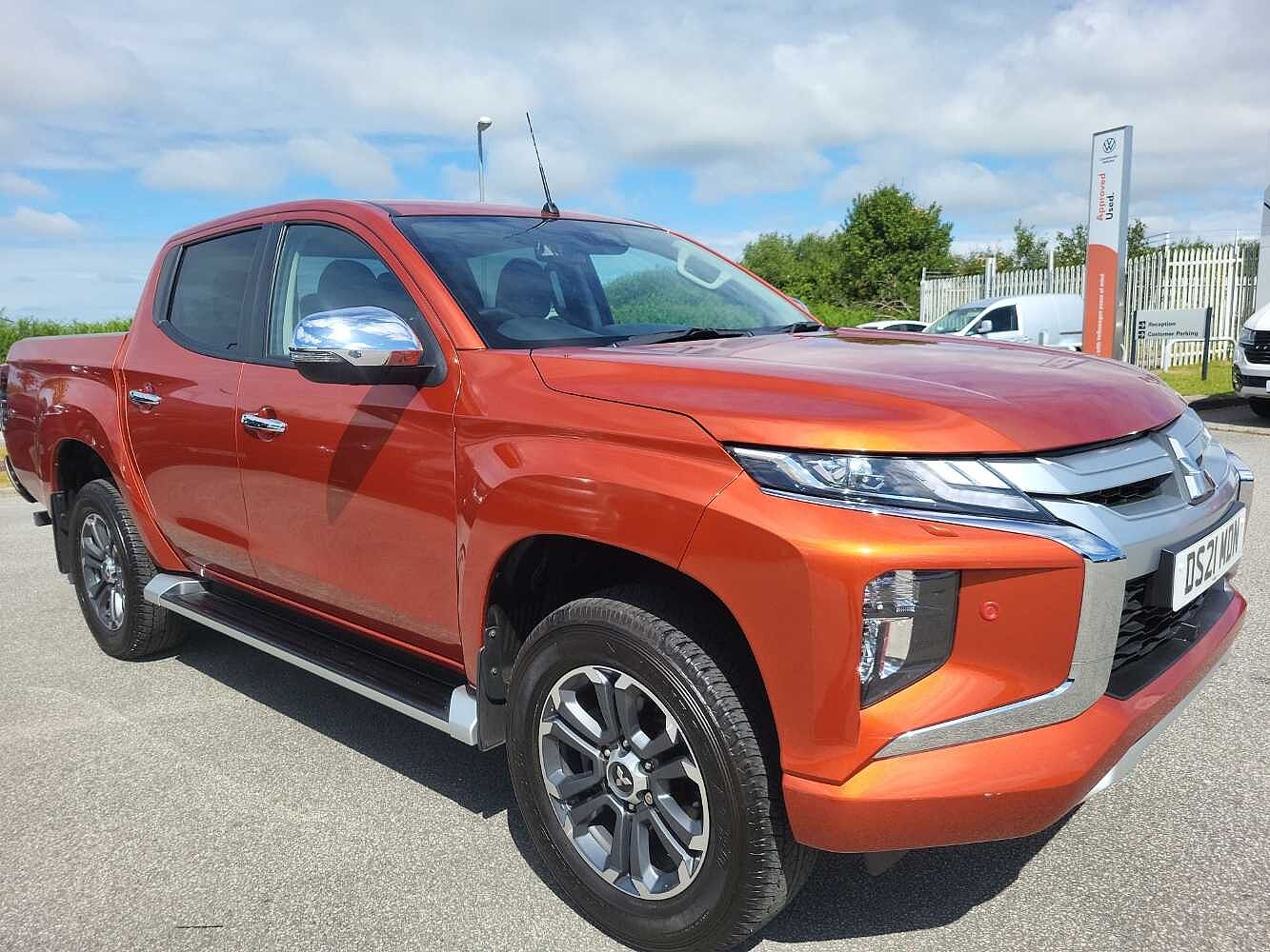 Mitsubishi L200 2.2 DI-D 4WD (150PS) Barbarian X DC PU