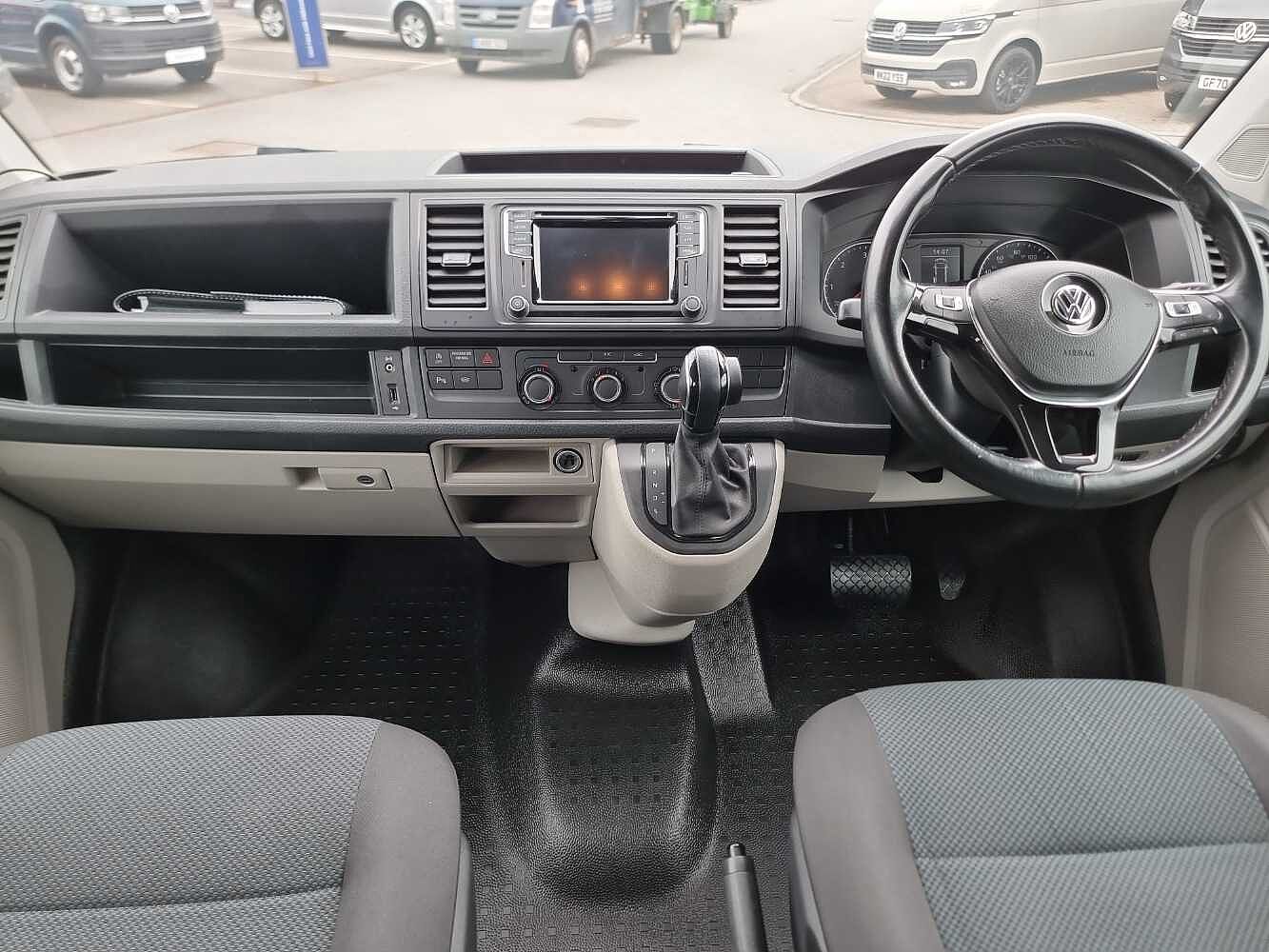 Volkswagen Transporter Kombi 2.0BiTDI 204PS T32 HLBMT LWB DSG**LED Headlights**