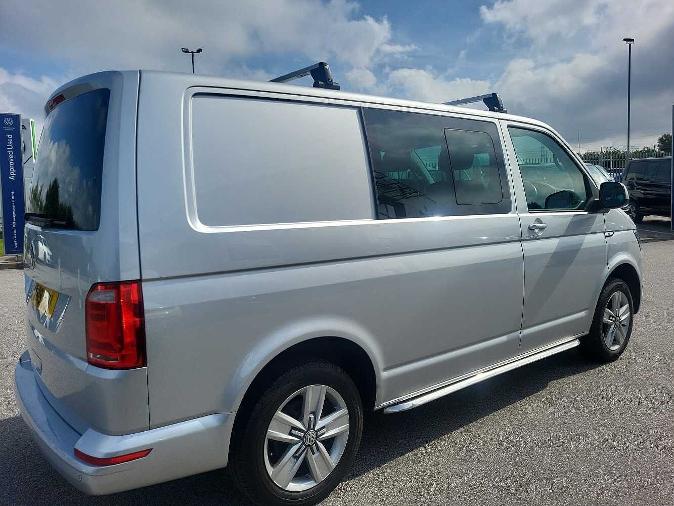 Volkswagen Transporter Kombi 2.0TDI 150 T32 Highline BMT SWB