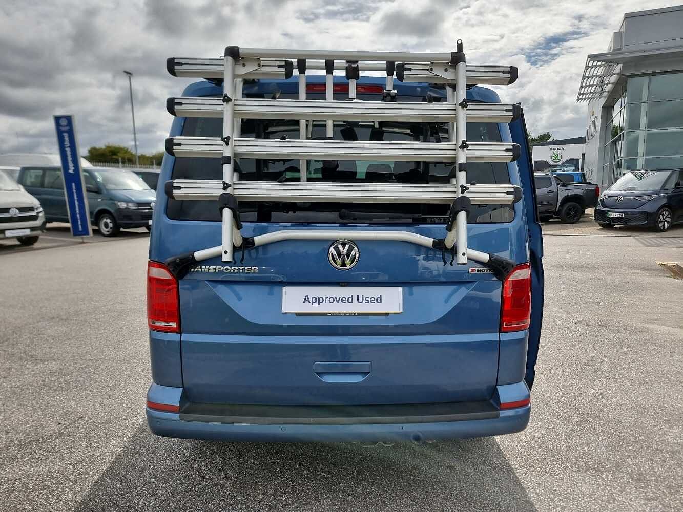 Volkswagen Transporter Kombi 2.0BiTDI 204PS EU6 T32 HL LWB 4M***LOTS OF EXTRAS***