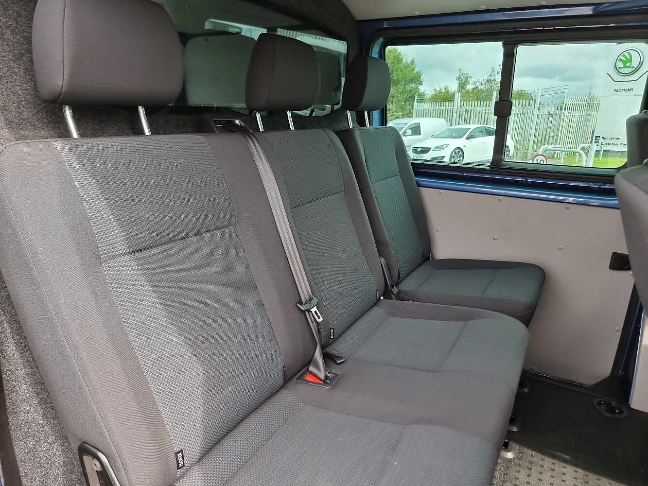 Volkswagen Transporter Kombi 2.0BiTDI 204PS EU6 T32 HL LWB 4M***LOTS OF EXTRAS***