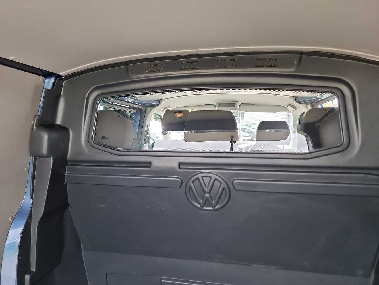 Volkswagen Transporter Kombi 2.0BiTDI 204PS EU6 T32 HL LWB 4M***LOTS OF EXTRAS***
