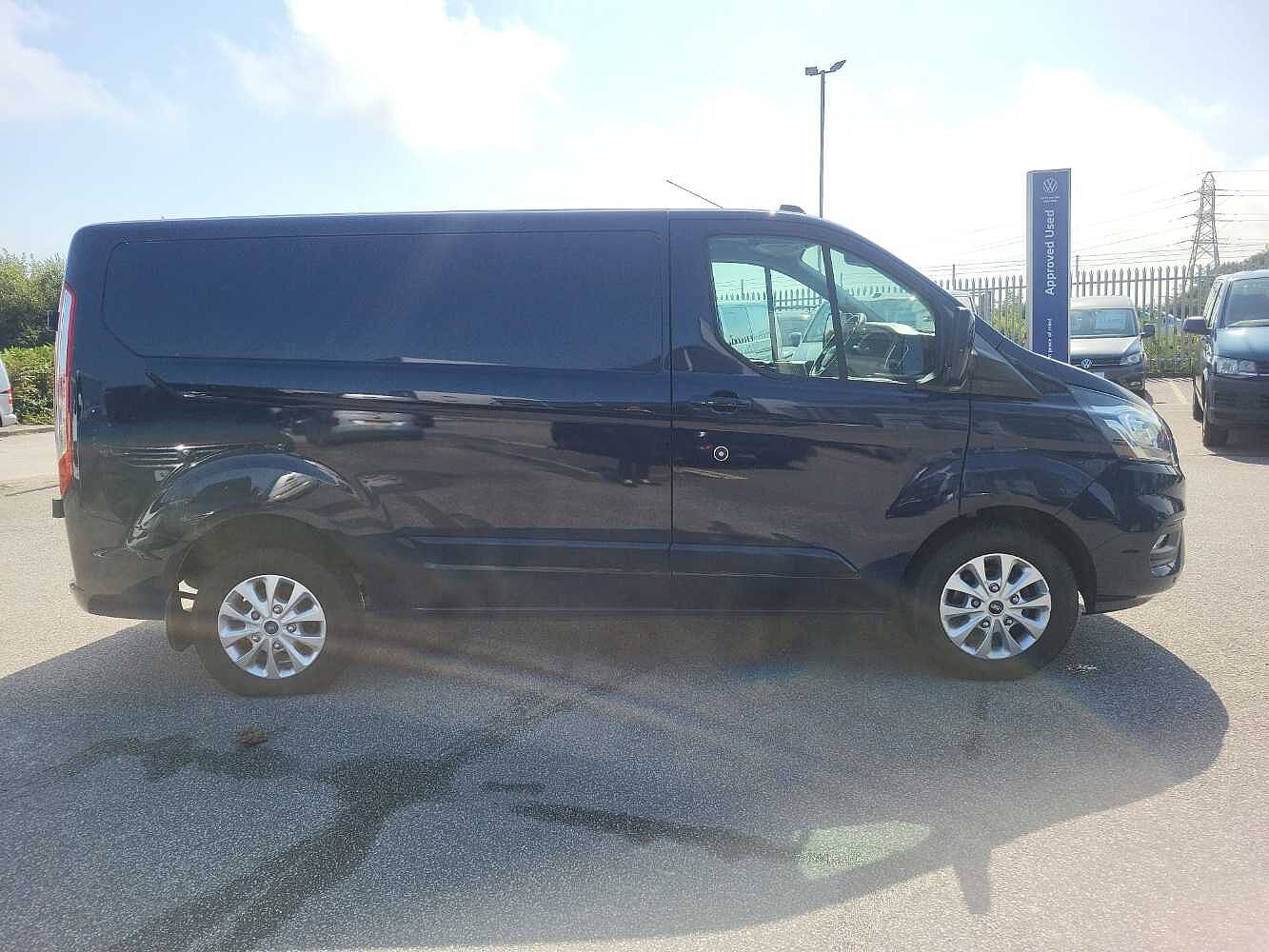 Ford Transit Custom 2.0TDCi (130PS)Eu6dT 300 L1H1 Panel