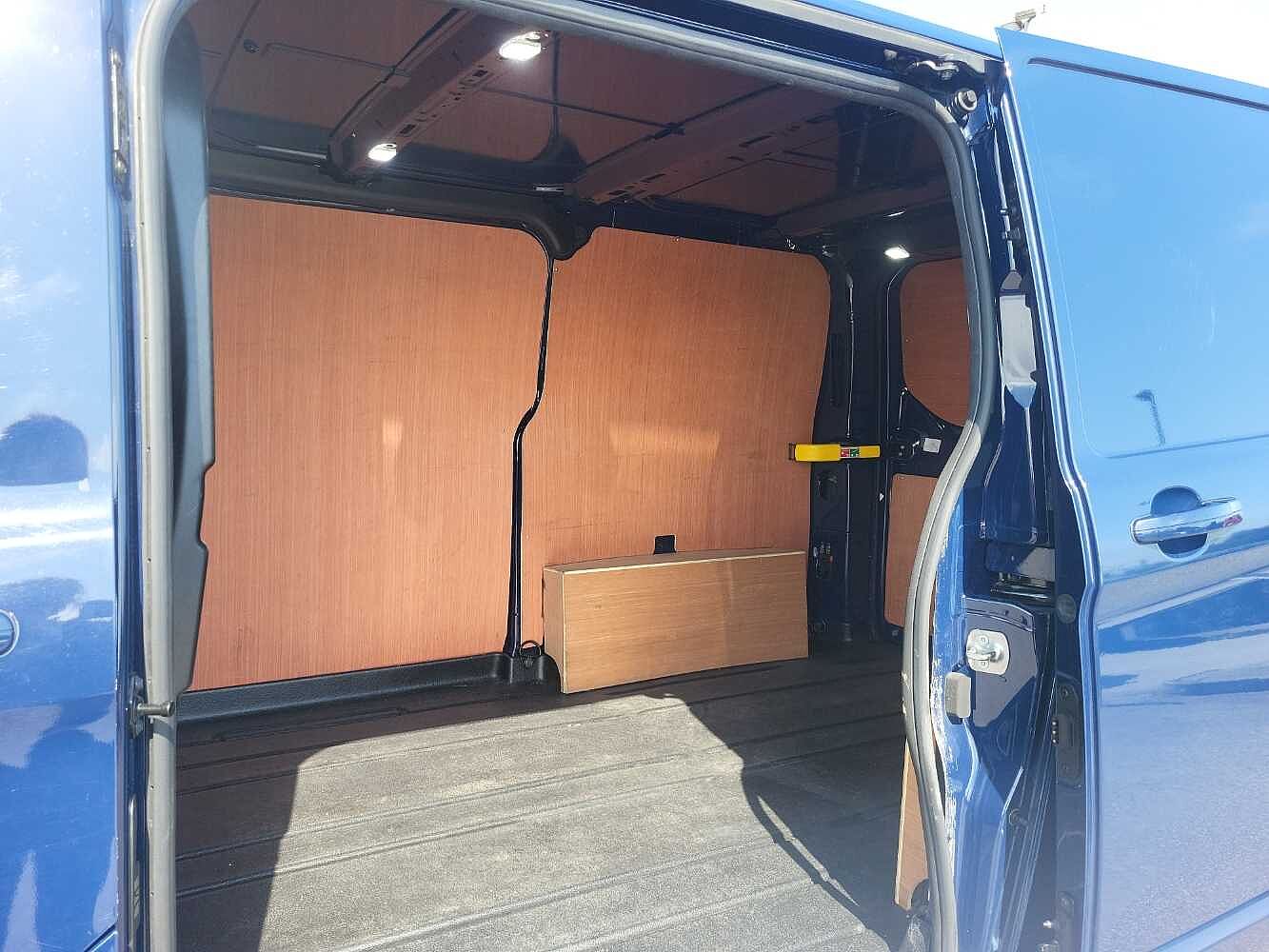 Ford Transit Custom 2.0TDCi (130PS)Eu6dT 300 L1H1 Panel