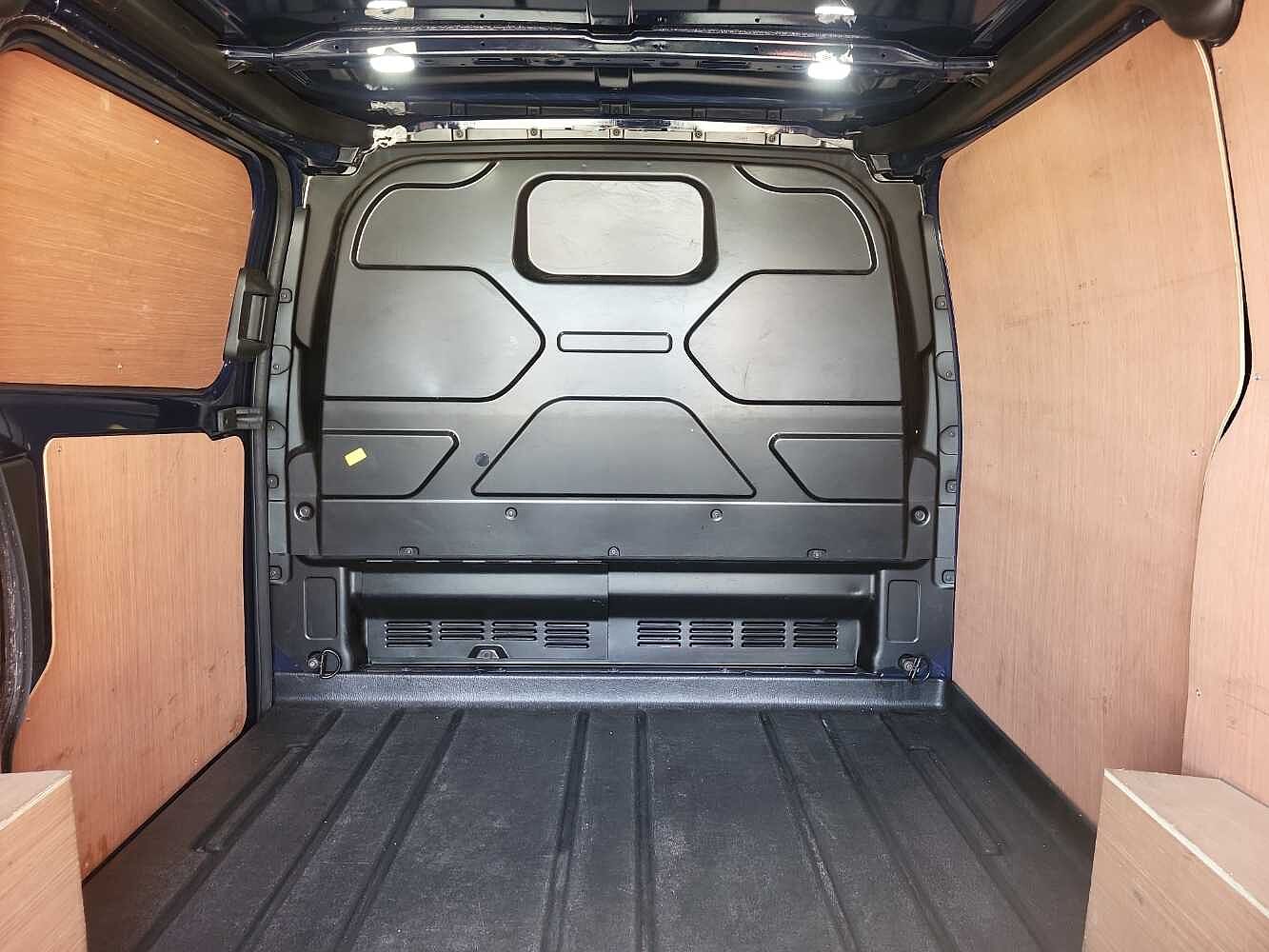 Ford Transit Custom 2.0TDCi (130PS)Eu6dT 300 L1H1 Panel