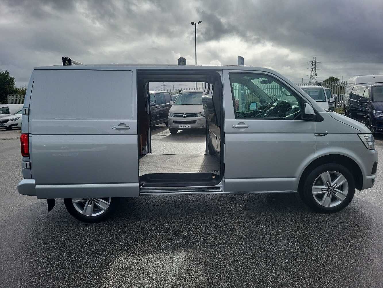 Volkswagen Transporter PV 2.0TDI 150PSEu6 T32 Highline SWB4M**4 Motion**