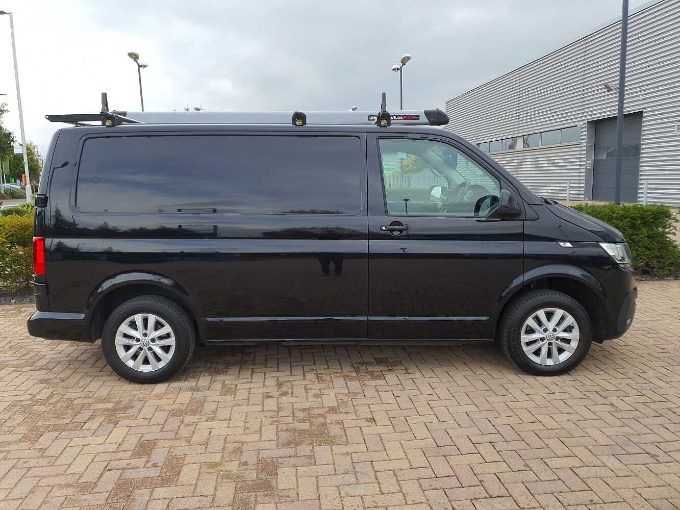 Volkswagen Transporter T28 Panel van Highline SWB 150 PS 2.0 TDI 6sp Manual