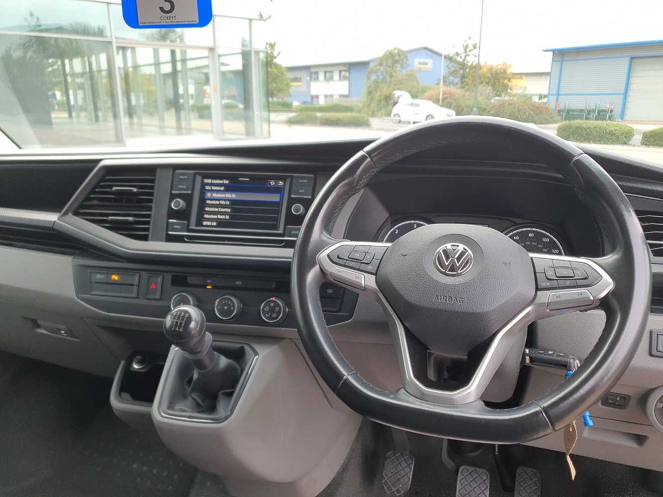 Volkswagen Transporter T28 Panel van Highline SWB 150 PS 2.0 TDI 6sp Manual