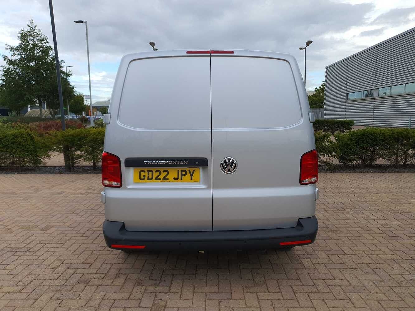 Volkswagen Transporter T28 Panel van Startline SWB 110 PS 2.0 TDI 5sp Manual
