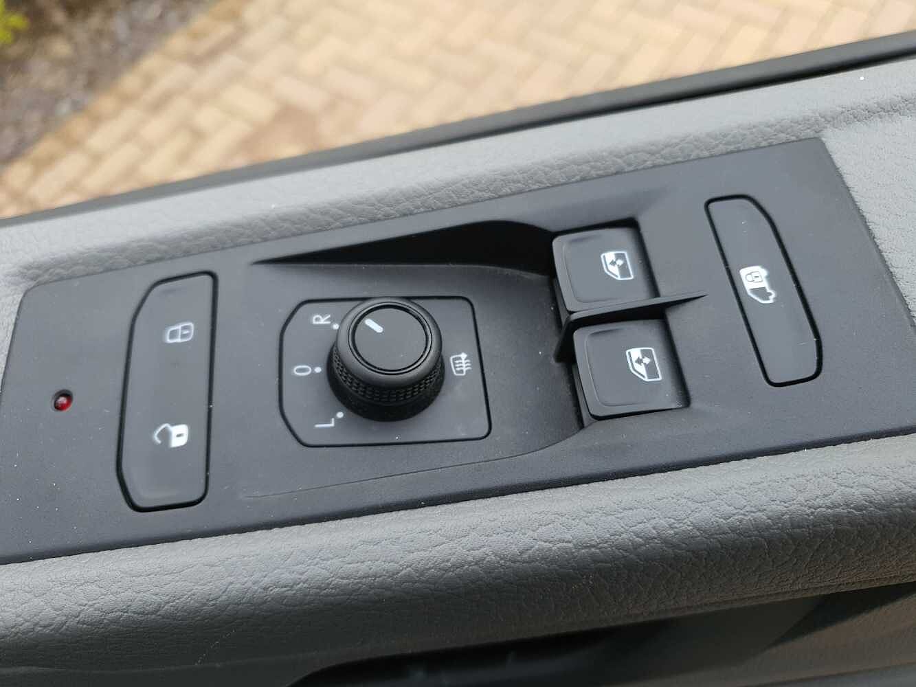 Volkswagen Transporter T28 Panel van Startline SWB 110 PS 2.0 TDI 5sp Manual
