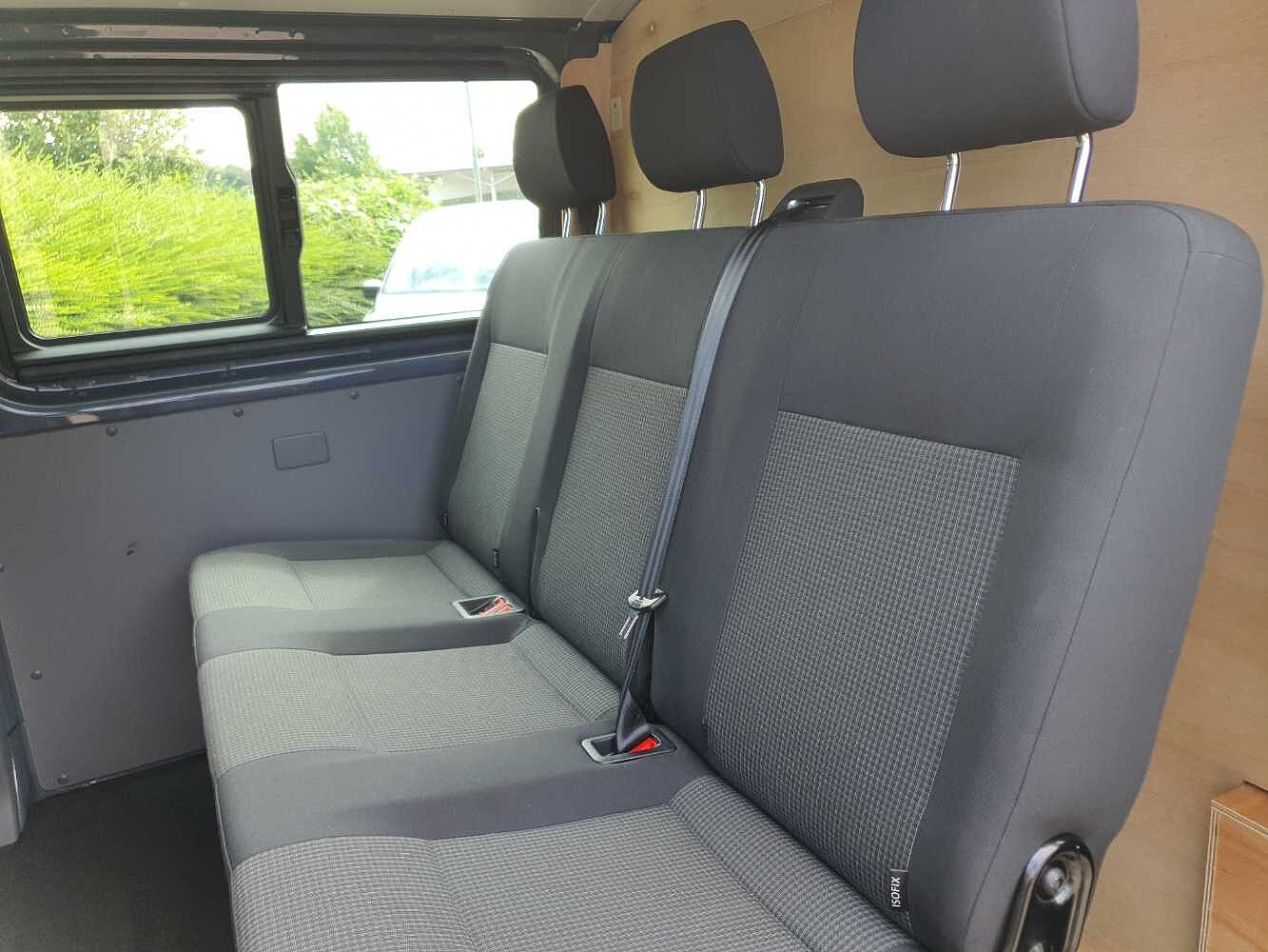 Volkswagen Transporter T30 Kombi Startline SWB 110 PS 2.0 TDI 5sp Manual