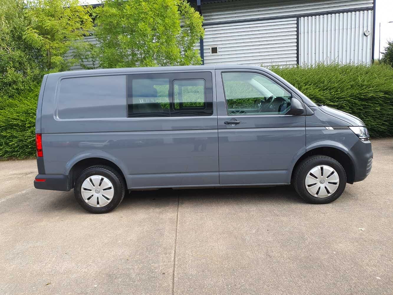 Volkswagen Transporter T30 Kombi Startline SWB 110 PS 2.0 TDI 5sp Manual