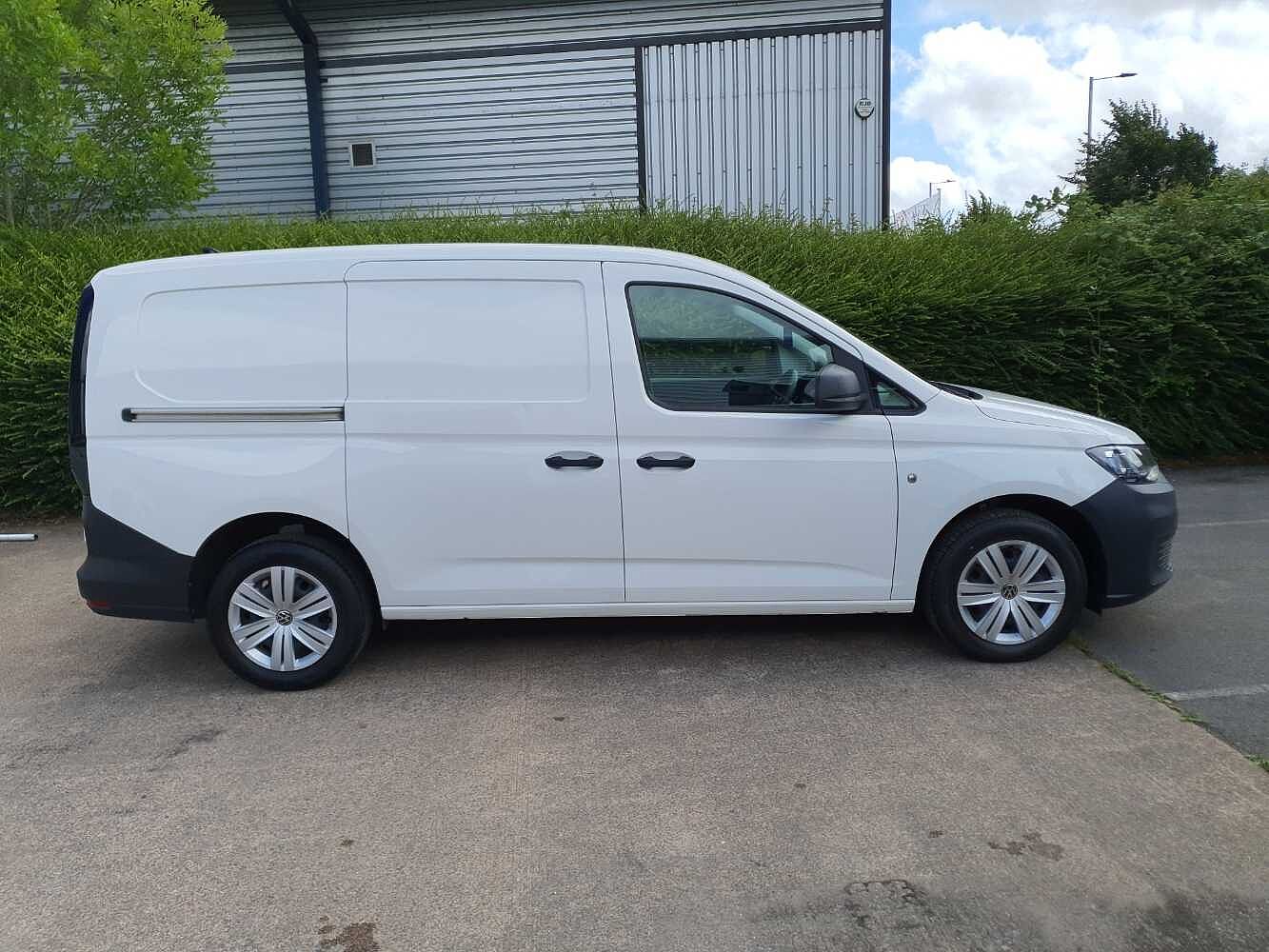 Volkswagen Caddy C20 Cargo Commerce Maxi 102 PS 2.0 TDI 6sp Manual