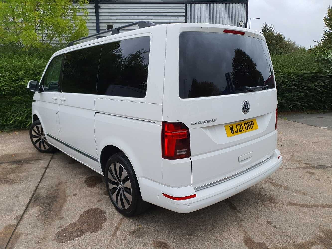 Volkswagen Caravelle Executive SWB 150 PS 2.0 TDI 7sp DSG