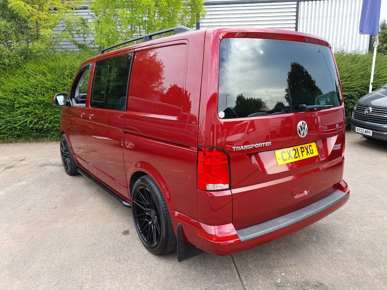 Volkswagen Transporter T32 Kombi Highline SWB 150 PS 2.0 TDI 6sp Manual