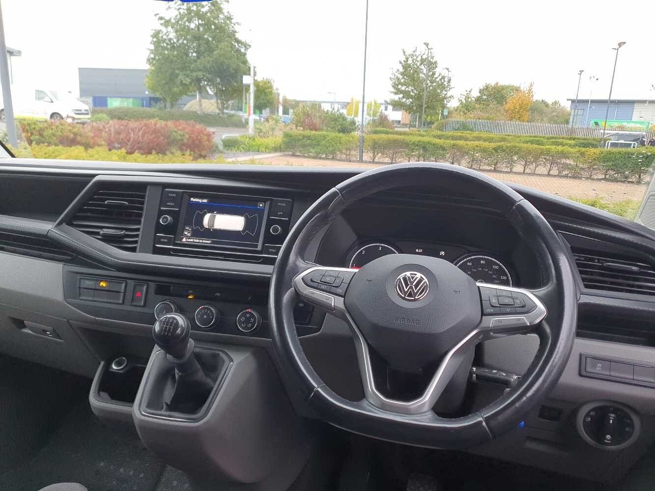Volkswagen Transporter T28 Panel van Highline SWB 150 PS 2.0 TDI 6sp Manual
