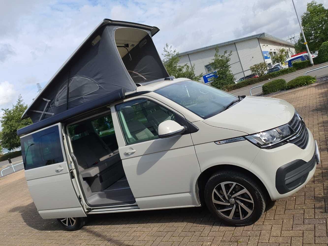 Volkswagen California Diesel Estate 2.0 TDI Beach Camper 4dr DSG