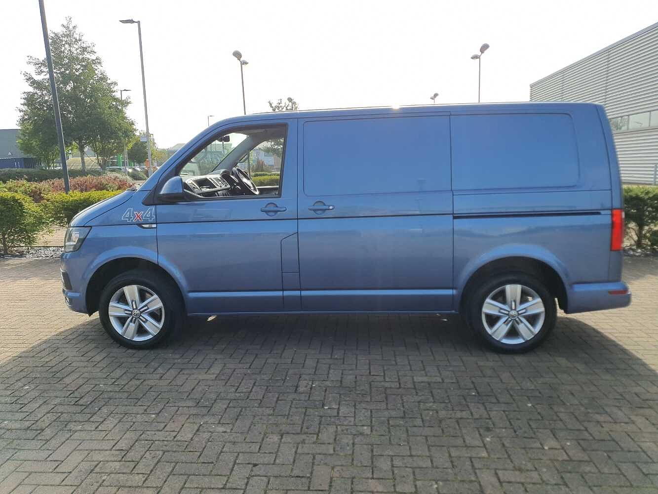 Volkswagen Transporter T32 Panel van Highline SWB EU6 204 PS 2.0 TDI BMT 7sp DSG 4MOTION