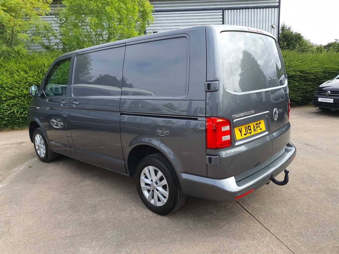 Volkswagen Transporter T30 Panel van Highline SWB 150 PS 2.0 TDI BMT 6sp Manual