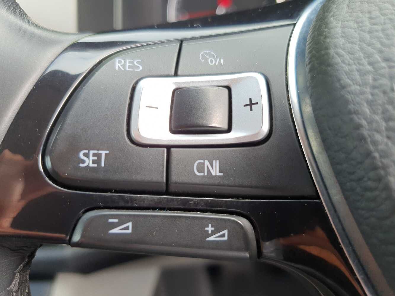 Volkswagen Transporter T30 Panel van Highline SWB 150 PS 2.0 TDI BMT 6sp Manual