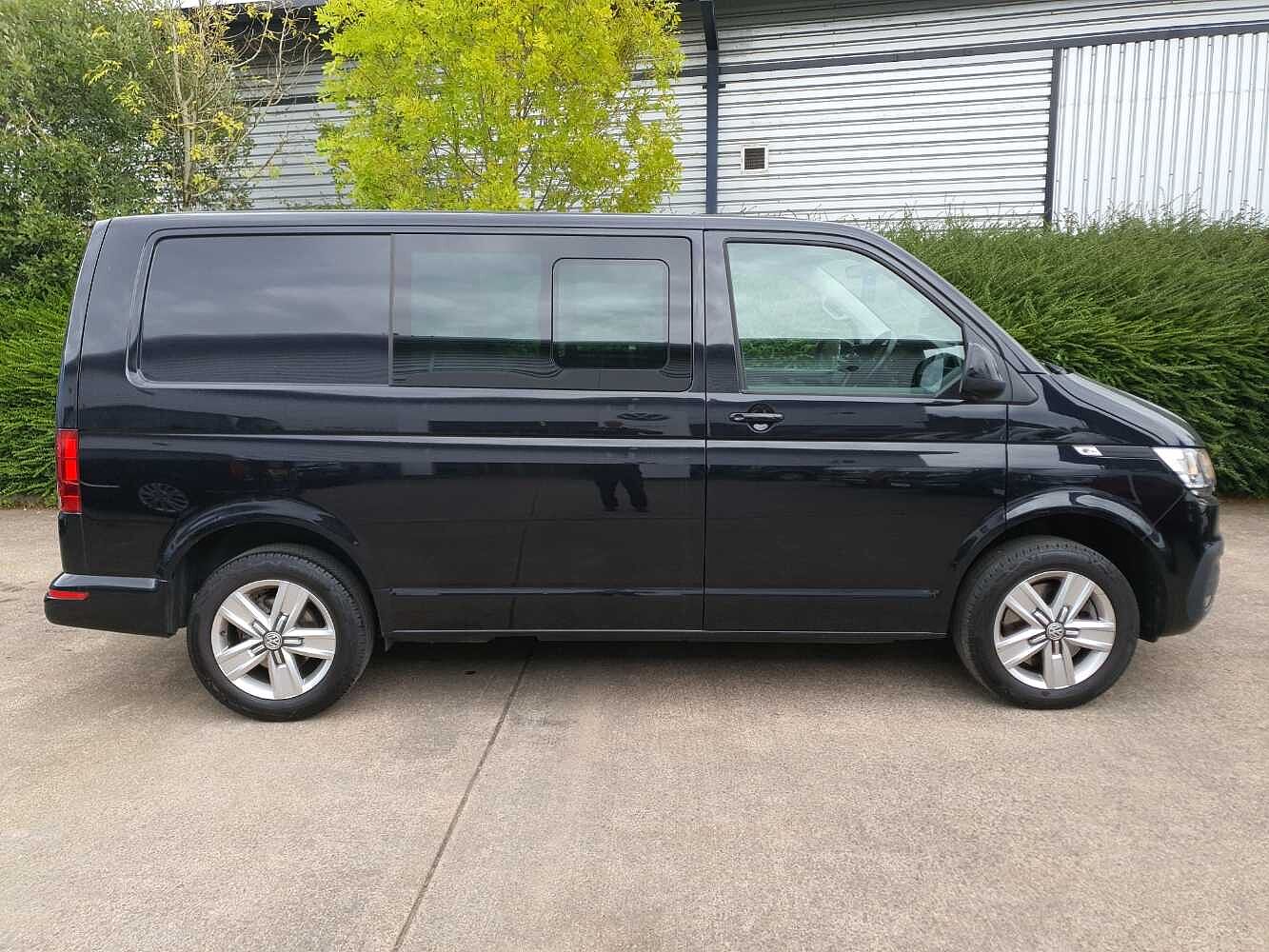Volkswagen Transporter Kombi 2.0TDI 150 T32 Highline BMT SWB