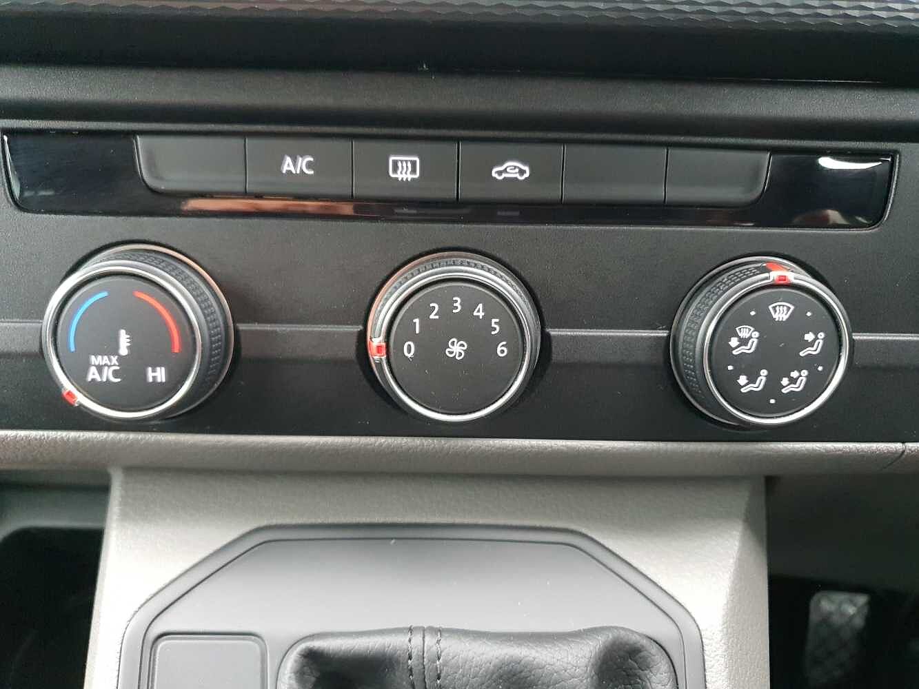 Volkswagen Transporter Kombi 2.0TDI 150 T32 Highline BMT SWB