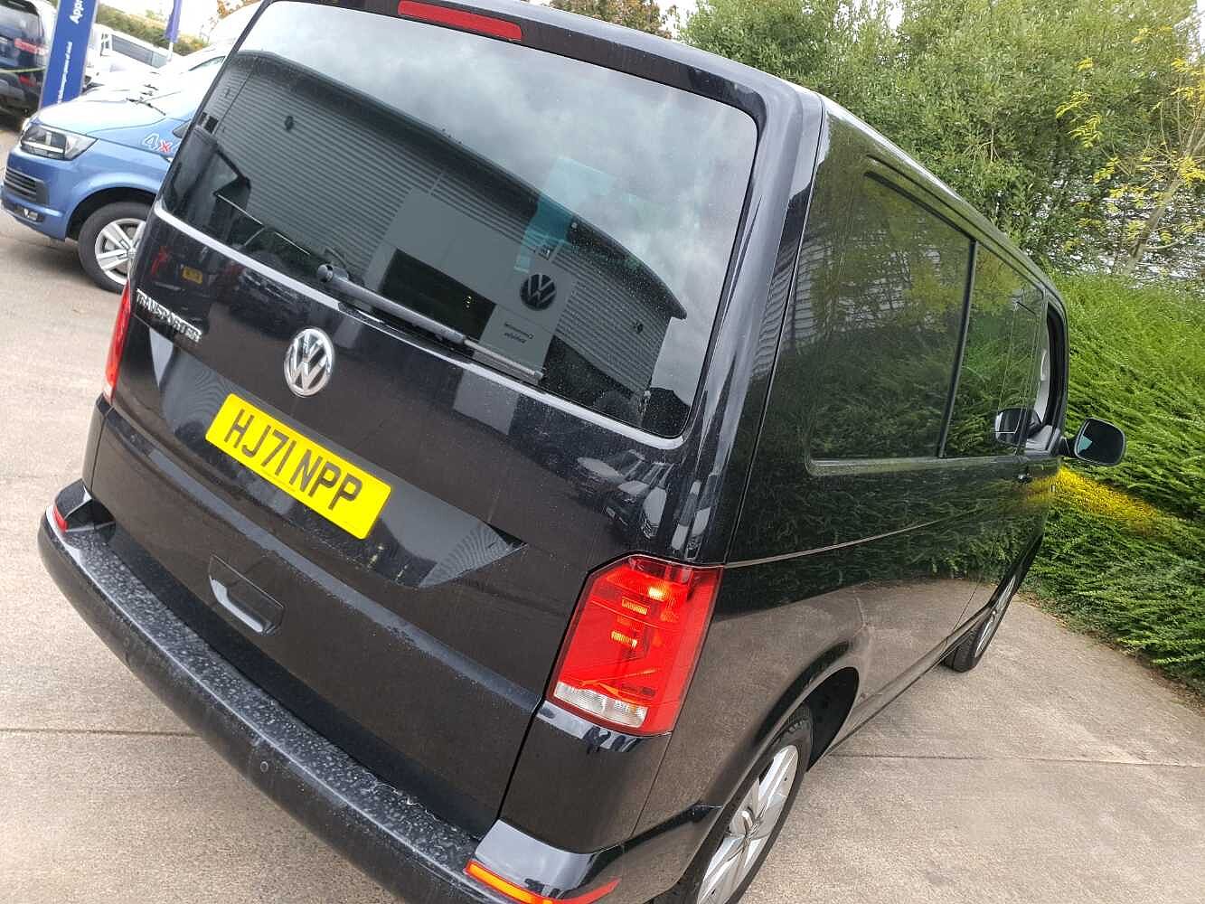 Volkswagen Transporter Kombi 2.0TDI 150 T32 Highline BMT SWB